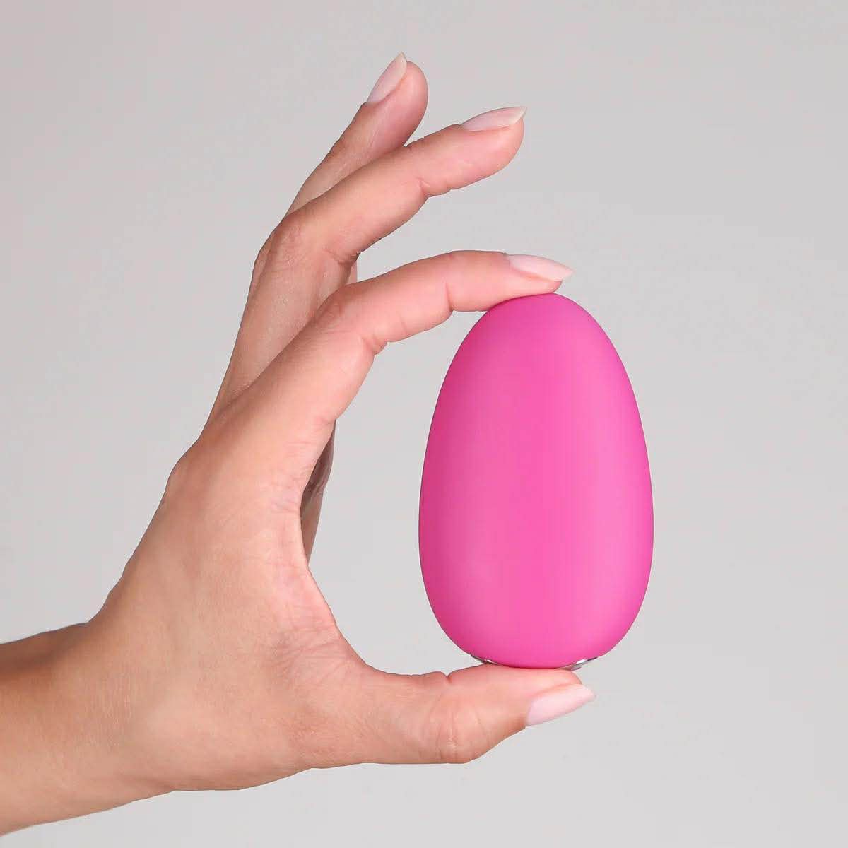Mimi Palm Vibrator