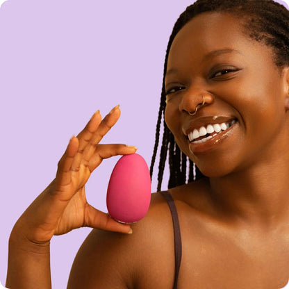 Mimi Palm Vibrator